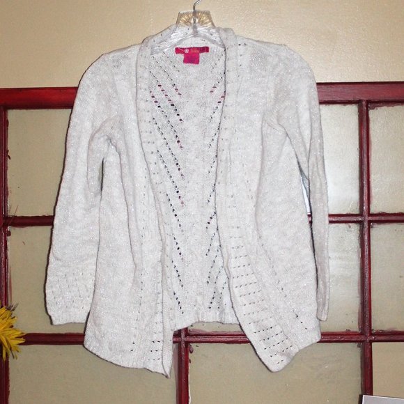 Shrinking Violet Other - $3/30  Girls Knit Cardigan Sweater